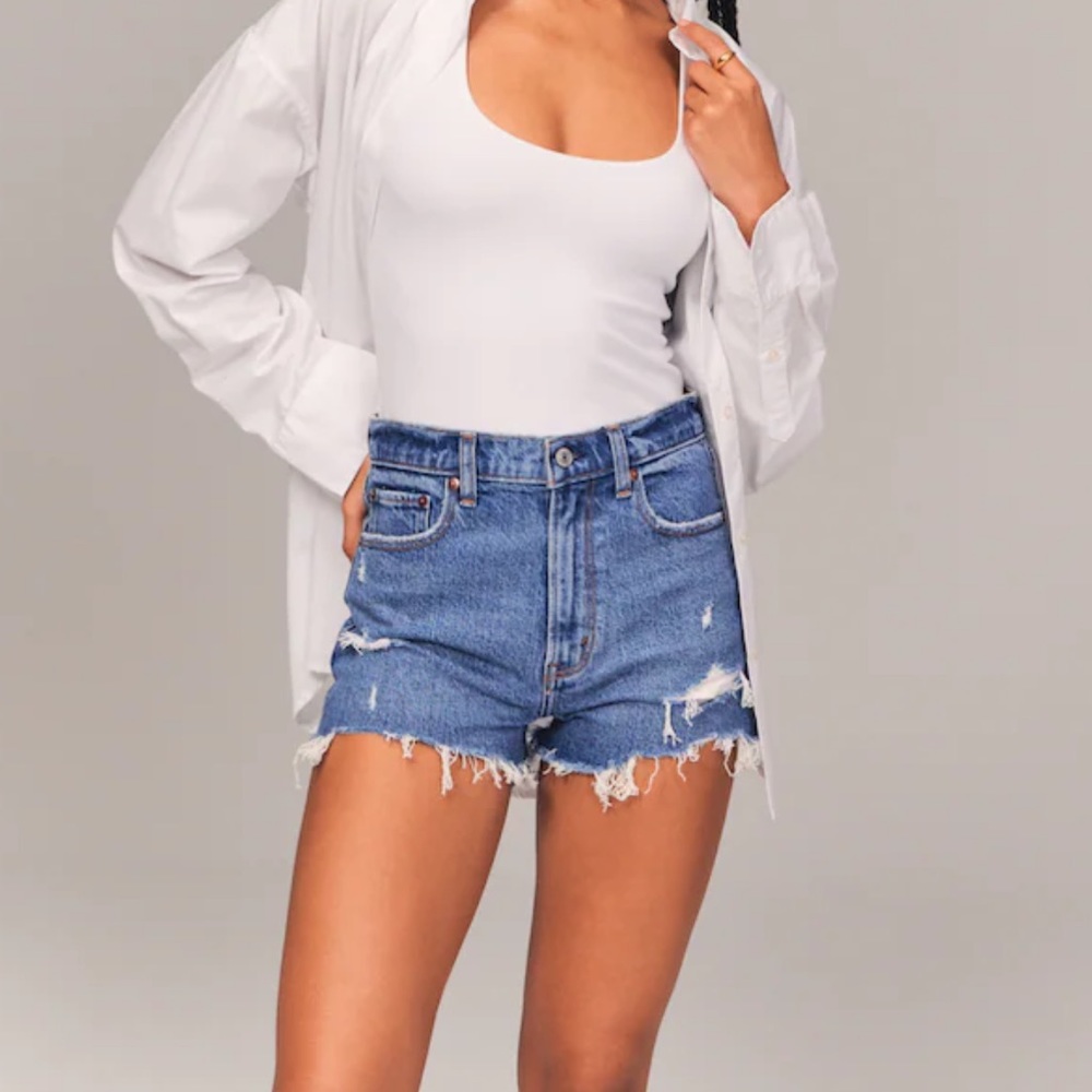 Abercrombie high rise jean shorts. Size 27/4. Never worn! Tag still on.